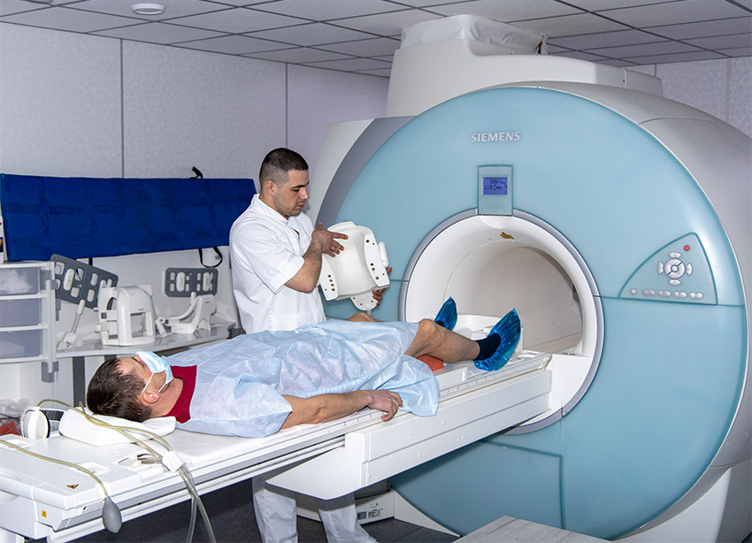 Магнітно-резонансна томографія (МРТ)